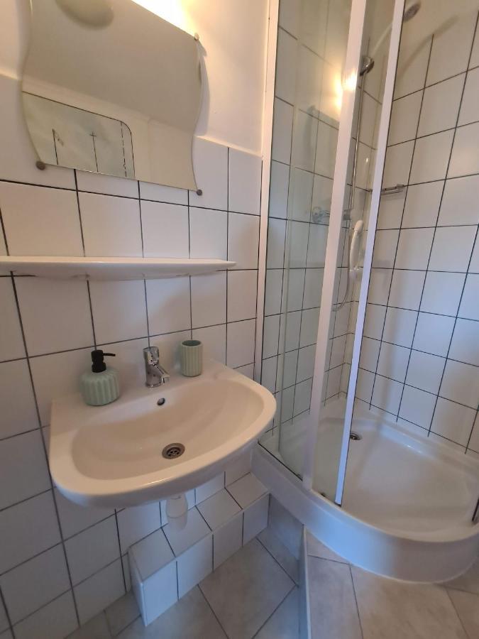 Palantir Panzio Bed & Breakfast Мисколк Екстериор снимка