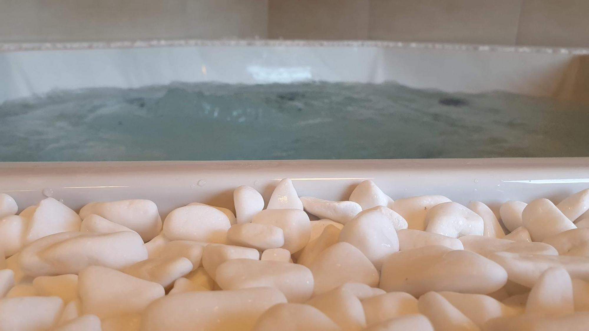 Palantir Panzio Bed & Breakfast Мисколк Екстериор снимка